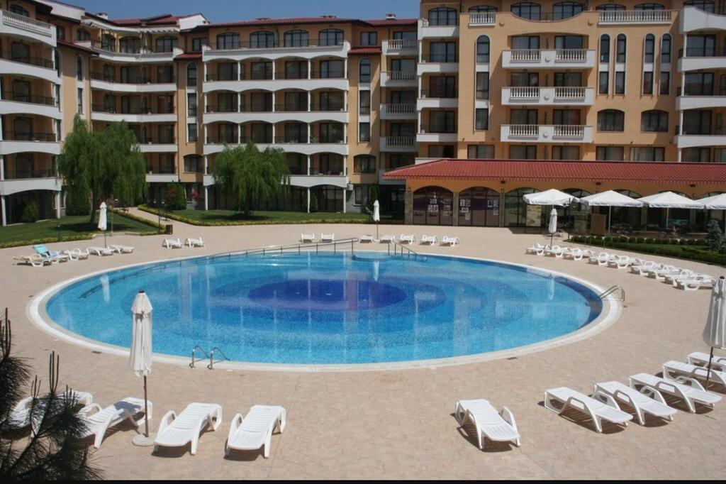 Royal Sun - Sunny Cove Apartment Сонячний Берег Екстер'єр фото